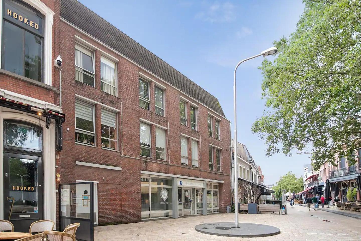 6P Hotspot Wifi Near Poppodium013 And City Center Tilburg Esterno foto